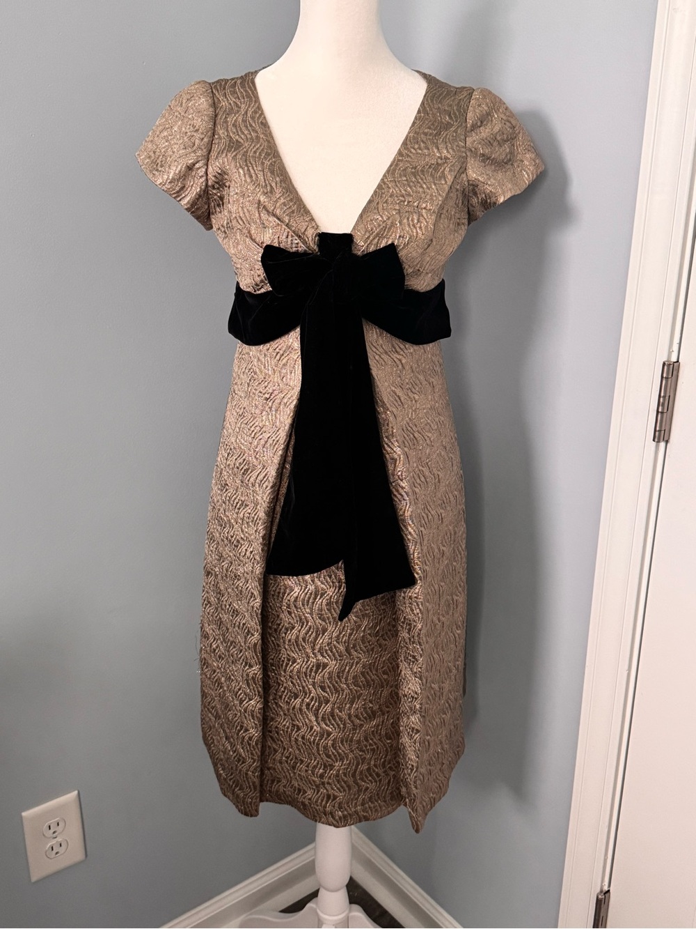 Vintage Talbots Metallic Gold Cocktail Dress with Black Velvet Bow. Size 4
